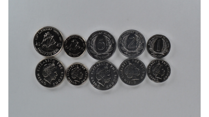 Rytų Karibai 5 monetų rinkinys