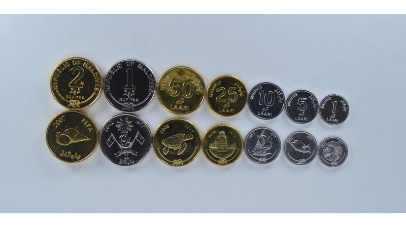 Maldyvai 7 monetų rinkinys